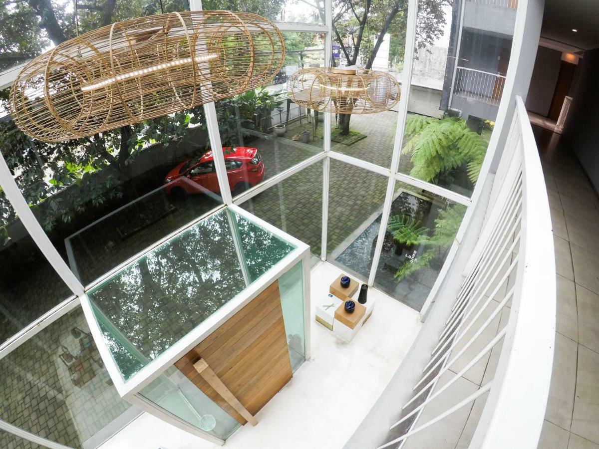 2510 Urbanliving Aparthotel Jakarta Exterior photo